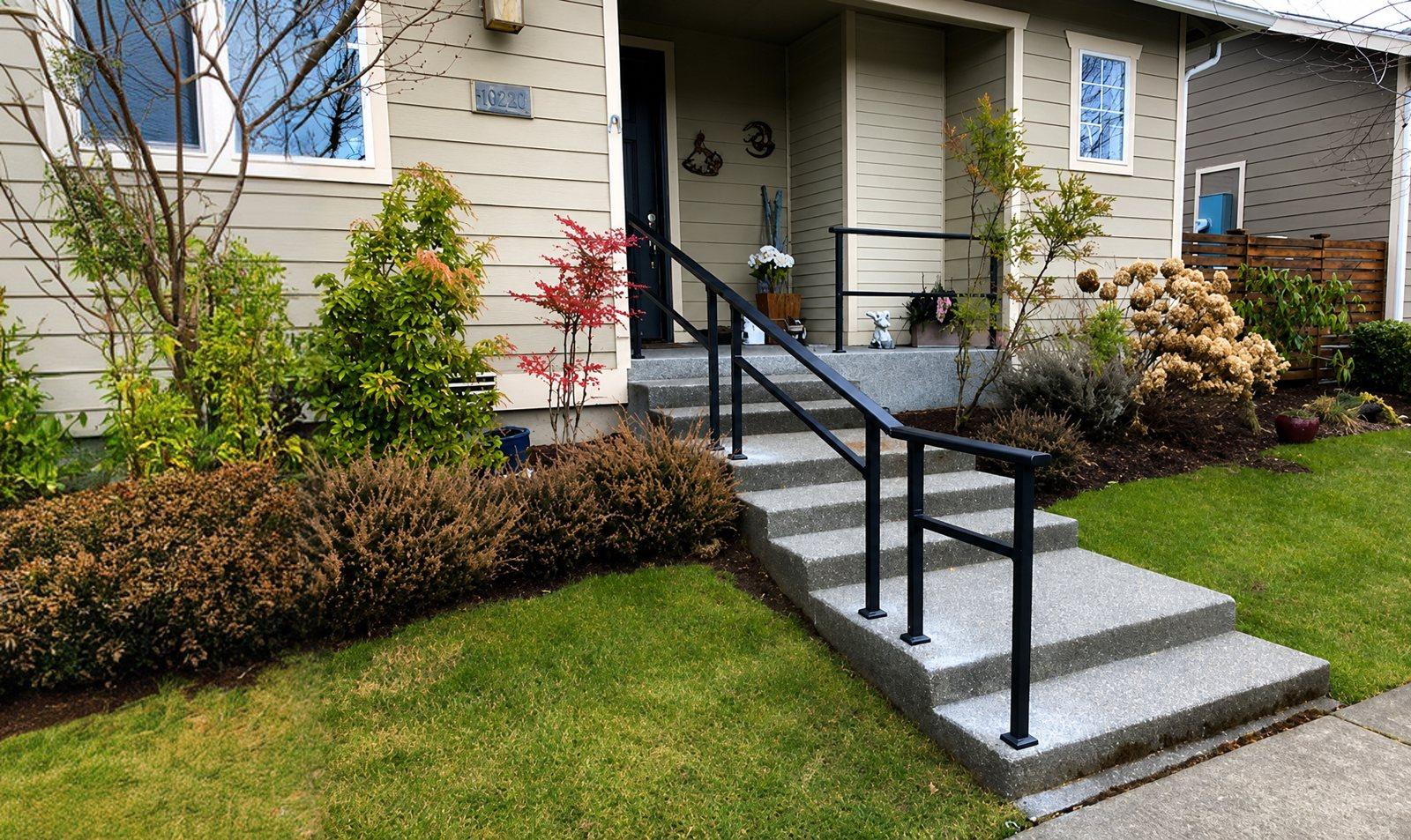 CR handrail on front steps