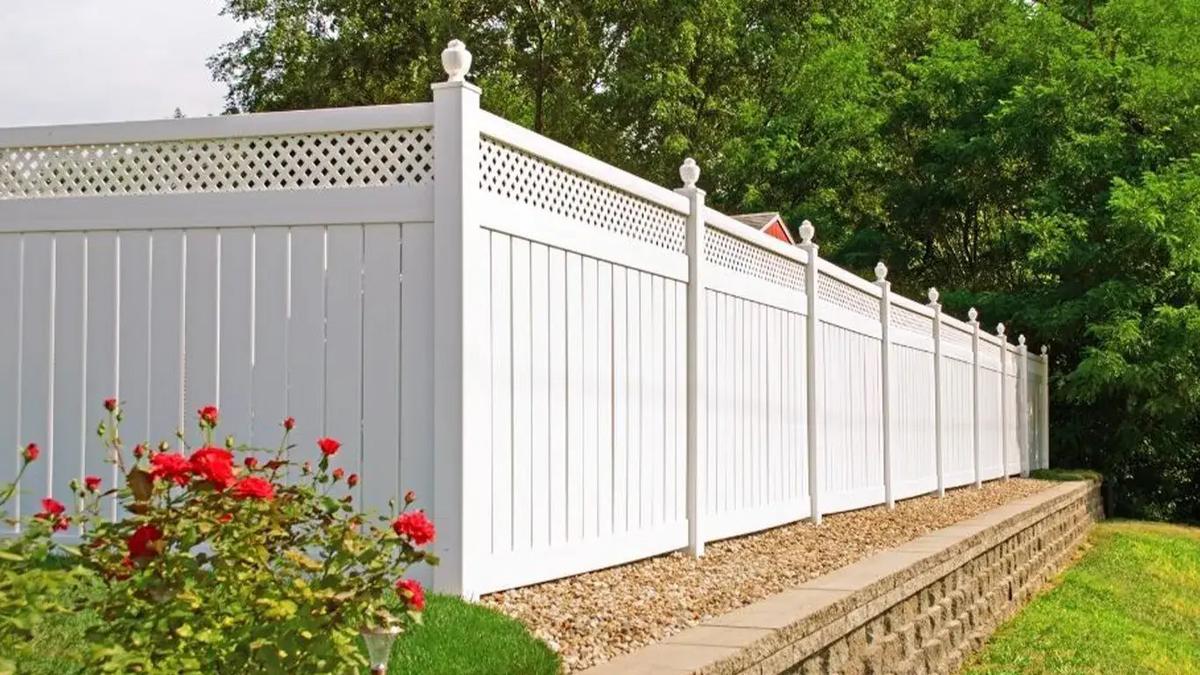 Why You Should Hire Local Fence Contractors